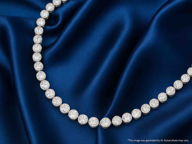 Collier Collier en or blanc serti de diamants de 15 carats 58 Facettes 2187