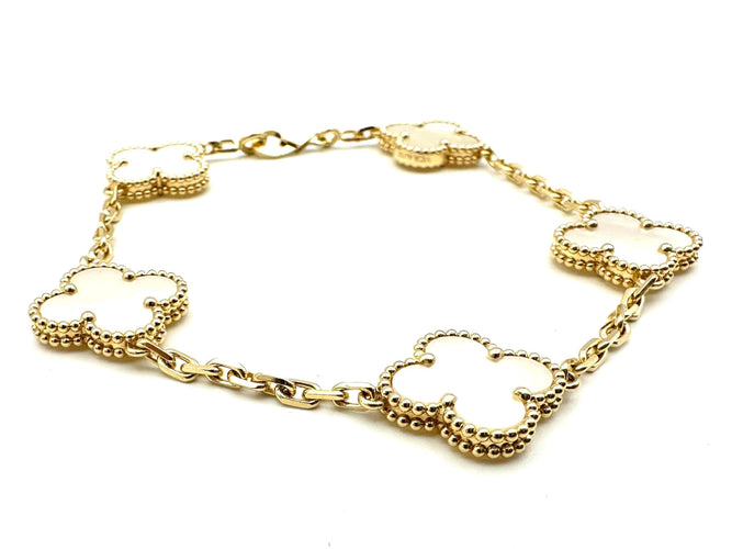 Bracelet VAN CLEEF & ARPELS. Collection "Alhambra vintage", bracelet or jaune et nacre 58 Facettes