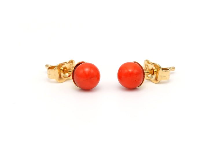 Boucles d'oreilles Boucles d'oreilles Art Déco en or jaune serties de corail 58 Facettes B540