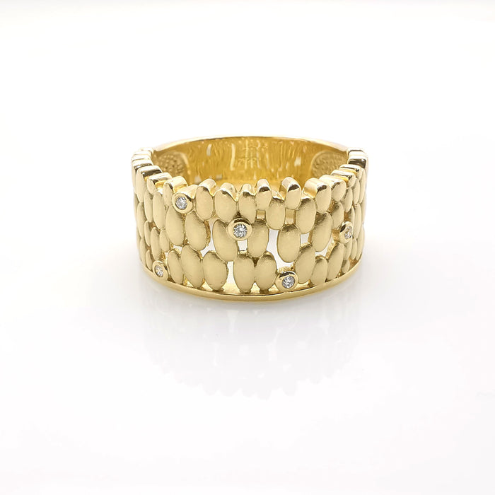 Anillo de oro amarillo con diamantes