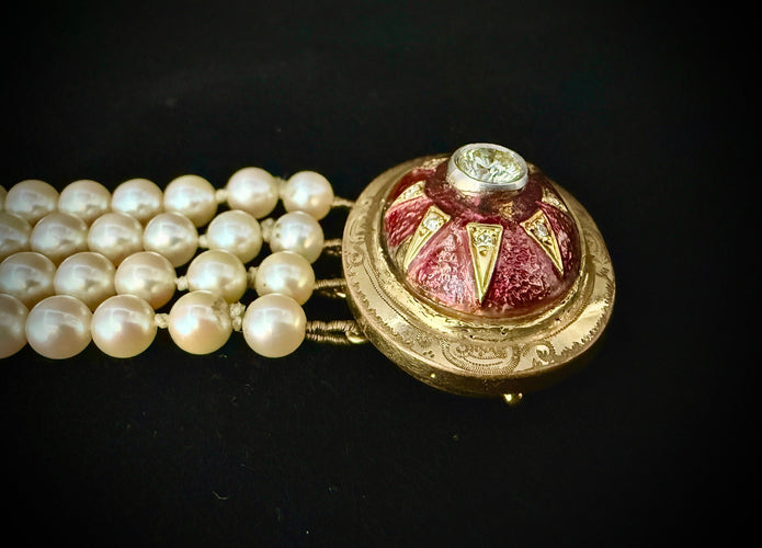 Bracelet Bracelet XIXème or et émail rouge, diamant de 0,80 carat 58 Facettes