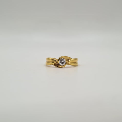 Bague 54 Bague or jaune 18 carats sertie d’un diamant 58 Facettes
