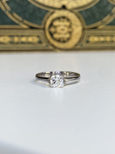 Bague 54.5 Bague solitaire en or blanc 18K et diamant 58 Facettes