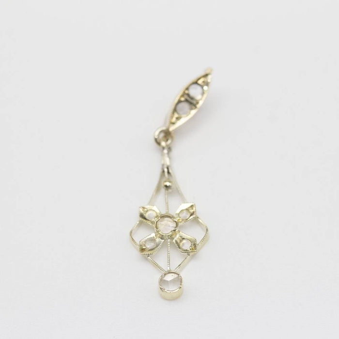 Pendentif Pendentif 1900 en or jaune et diamants 58 Facettes D362742JC