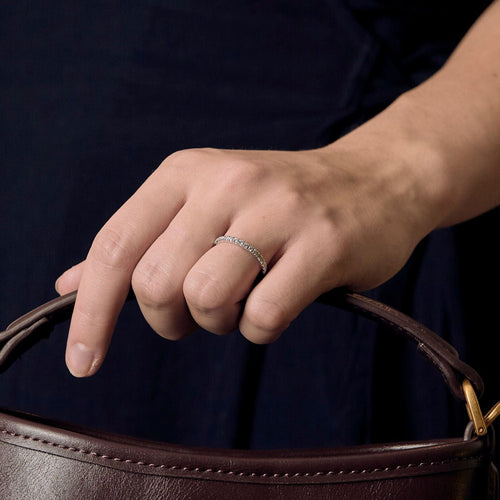 Bague 52 Alliance Diamantée or blanc 58 Facettes LP1382/