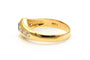 Bague 54 Bague contemporaine sertie d'un saphir et de diamants en or jaune 18 carats 58 Facettes 23173