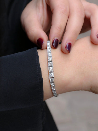 Bracelet Bracelet ligne diamants or blanc platine 58 Facettes J437