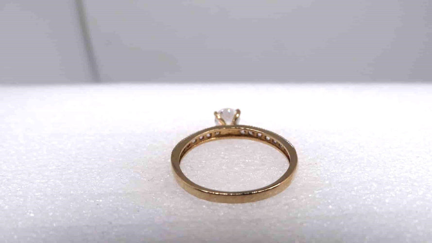 Bague 54 Bague or et Oxydes de Zirconium 58 Facettes 11444