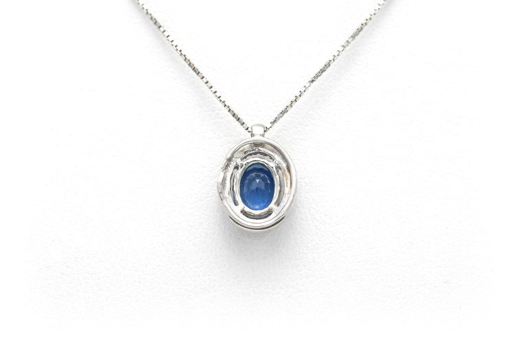 Collier Collier contemporain en or blanc 18 carats serti d'un saphir et de diamants 58 Facettes 21886