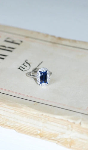 Bague Bague Art Déco Saphirs Synthétiques et Diamants 58 Facettes