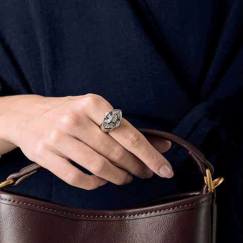 Bague 53 Bague or blanc et diamants 58 Facettes N0610