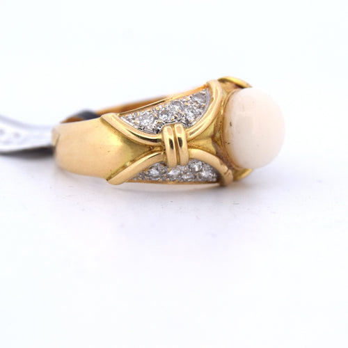 Anello oro giallo con corallo 58 Facettes