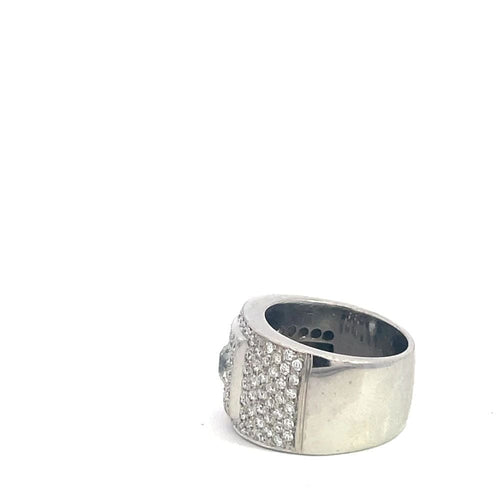 Bague Bague en or blanc et diamant 58 Facettes UN0146