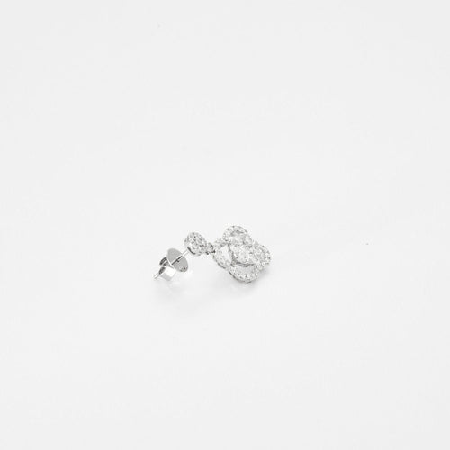 Boucles d'oreilles Boucles d'oreilles fleur en diamants 58 Facettes 3180