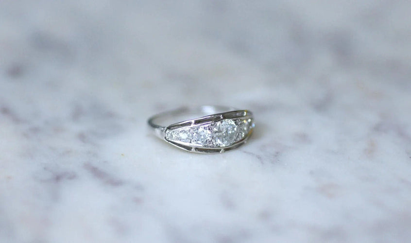 Bague 58 Bague Bandeau Diamants Art Deco sur Platine 58 Facettes