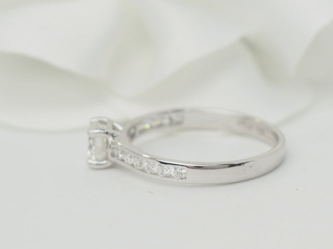 Bague 52 Bague solitaire en or blanc et diamant 0.48ct 58 Facettes 26142