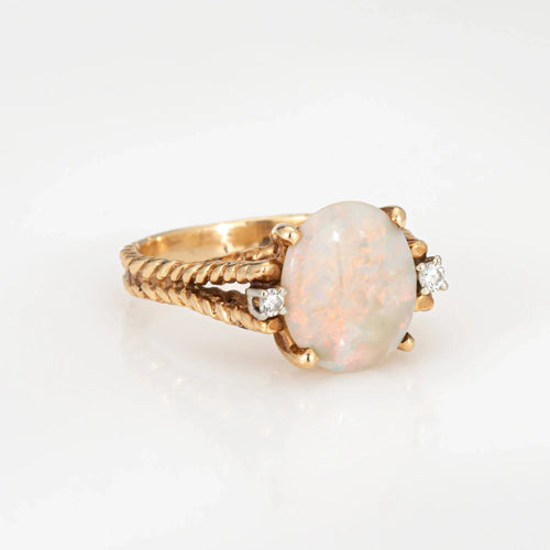 Bague 54 Bague en or jaune avec opale et diamant des années 1970 58 Facettes G13562