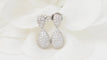 Boucles d'oreilles Pendants d'oreilles en or blanc et diamants 58 Facettes 32102