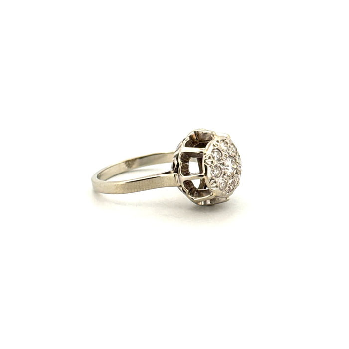 Pavée-Ring aus Weißgold und Diamanten