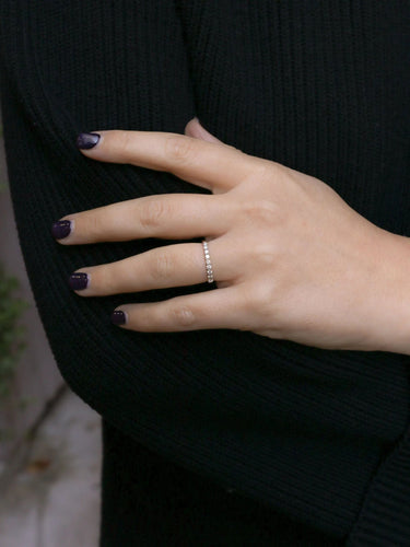 Bague 54 Demi-Alliance américaine en or blanc et diamants 0,27 ct 58 Facettes J108