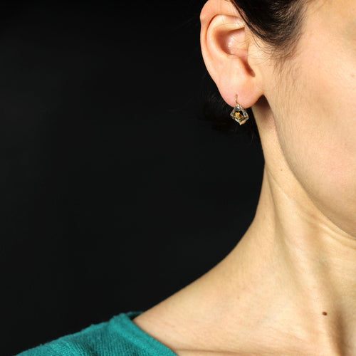 Boucles d'oreilles Boucles d'oreilles dormeuses deux ors à la rose 58 Facettes 24-293