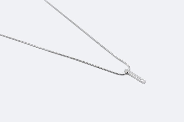 Collier Oro Bianco Collier avec pendentif en or blanc 58 Facettes COL278