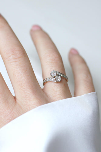 Bague 54 Bague Ancienne Toi et Moi Diamants sur Or Jaune et Platine 58 Facettes