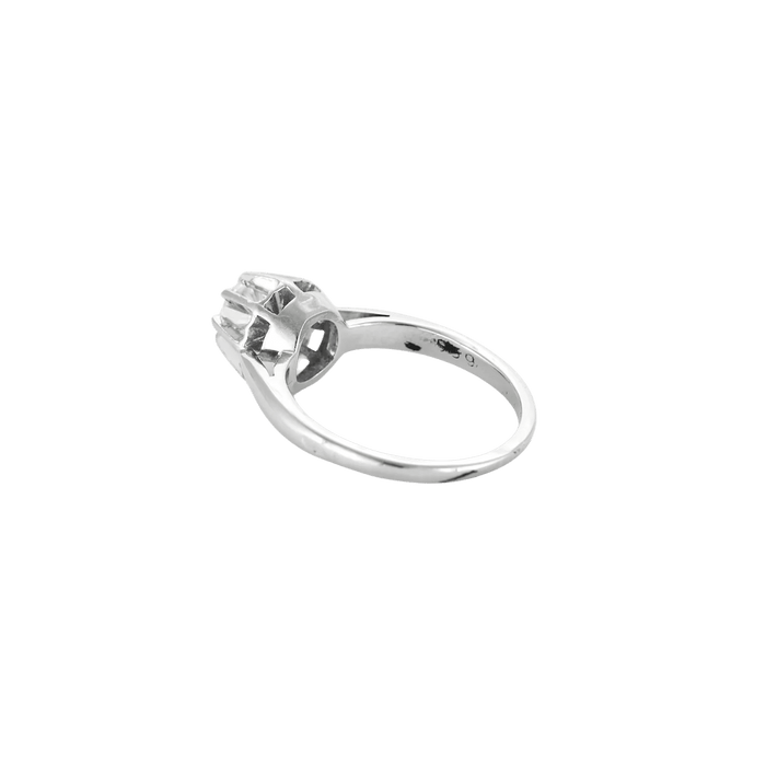 Bague 51 BAGUE SOLITAIRE OR BLANC ET DIAMANTS. 58 Facettes BO/240036