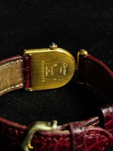 Montre [RARE] CARTIER - Montre Cloche Calandre - Large Model - Ref. 8108 - 18k yellow gold - Vintage 58 Facettes