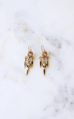 Boucles d'oreilles Boucles d'Oreilles Anciennes Pendantes en Or, Email et Perles 58 Facettes