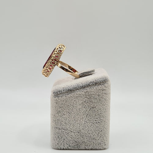 Bague 57 Bague or rose sertie d'une pierre rose 58 Facettes