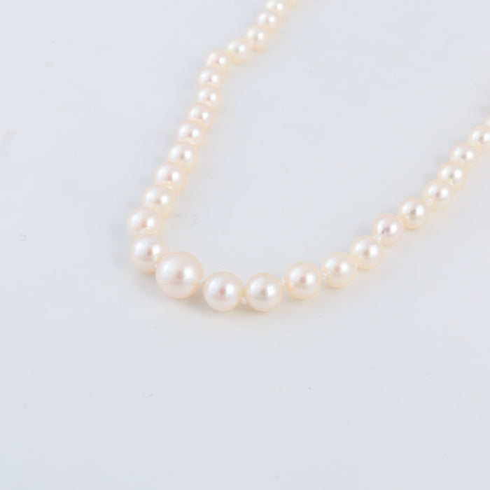 Cultured pearl necklace with 19th century clasp