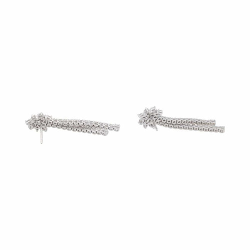 Boucles d'oreilles Boucles d'oreilles Pendantes Or blanc Diamant 58 Facettes 4901430CN