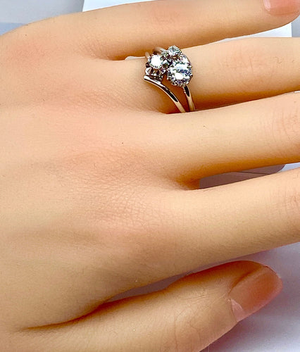 Bague 52 Bague or blanc sertie  de 3 diamants 58 Facettes AB450