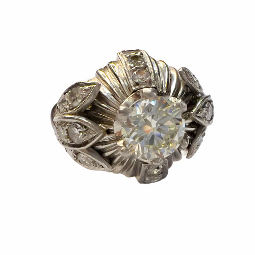 Bague Bague au design rétro en or blanc avec diamants 58 Facettes CH56