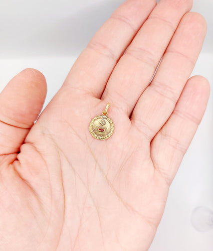 Pendentif AUGIS - Pendentif médaille d'amour 13 mm en or 18k, diamant et rubis 58 Facettes A06407