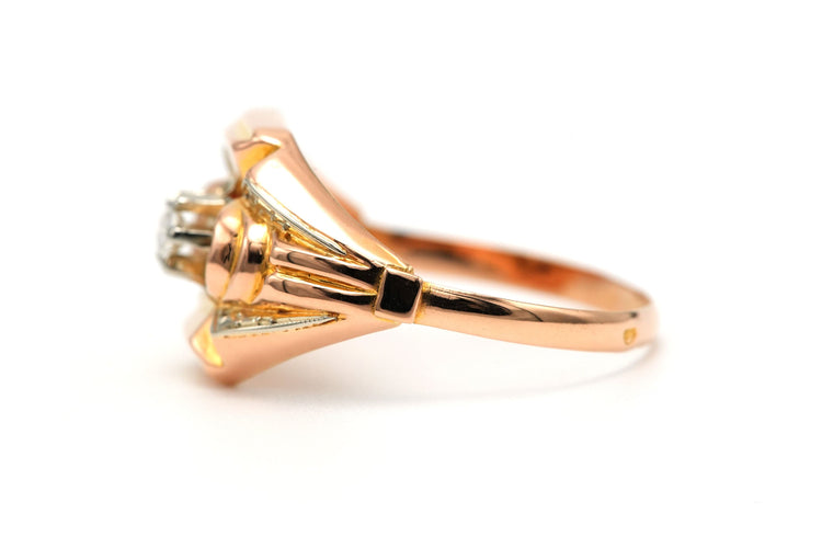 Bague 57 Bague Art Déco en or jaune et blanc 18 carats et diamant taille brillant 0,05 ct 58 Facettes B792