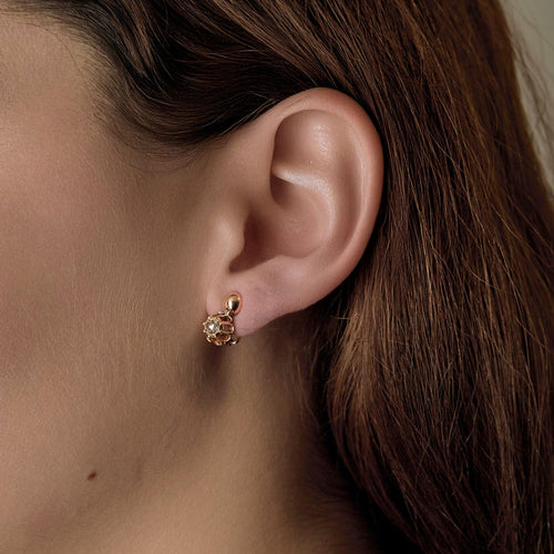 Boucles d'oreilles Boucles d'oreilles en Or jaune et diamants 58 Facettes DADB-04