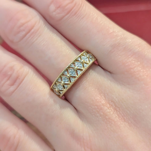 Bague 58 Bague en or jaune et diamants 58 Facettes 32619