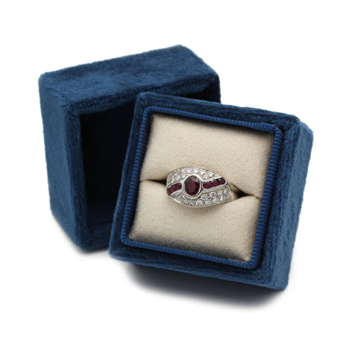 Bague 52 Bague - Or blanc, rubis et diamants 58 Facettes 1078