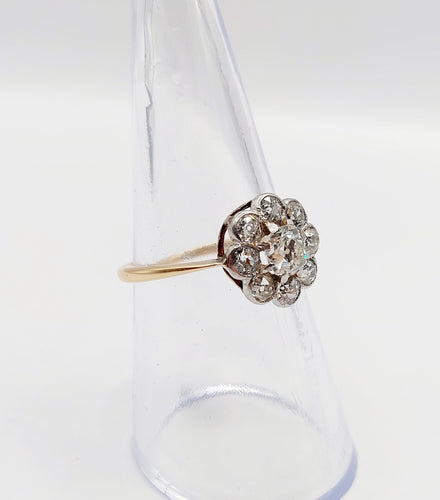 Bague 52.5 Bague marguerite antique or jaune 18k et 1,00 carats diamant taille ancienne (circa 1900) 58 Facettes A05938
