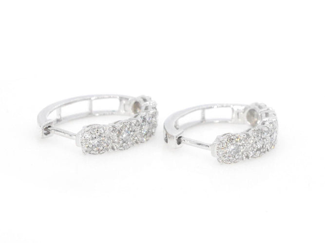 Boucles d'oreilles Boucles d'oreilles créoles en or blanc avec cinq chatons et diamants 58 Facettes 2111