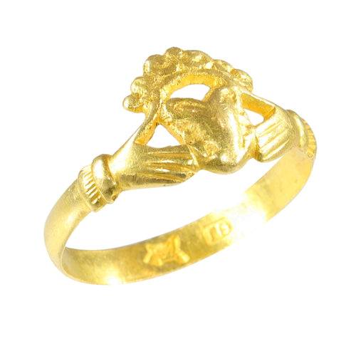 Bague 53 L'amour à travers les siècles : une bague Claddagh hollandaise de 1670 58 Facettes 23304-0151