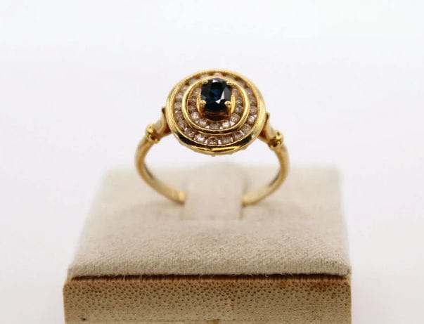 Bague 57 Bague Pompadour Vintage or jaune saphir diamants 58 Facettes