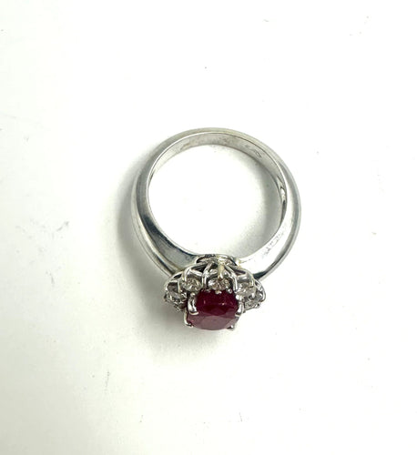 Bague 53 Bague marguerite avec rubis et diamants 58 Facettes