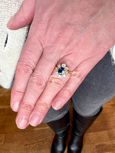 Bague 49 Bague Pompadour Saphir 1.20 Diamants Or Jaune 18 Carats 58 Facettes BSA91