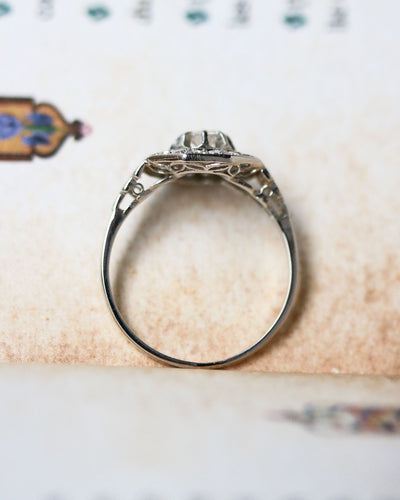 Bague 57.5 Bague Art Déco Octogonale Platine et Diamants 58 Facettes A11558