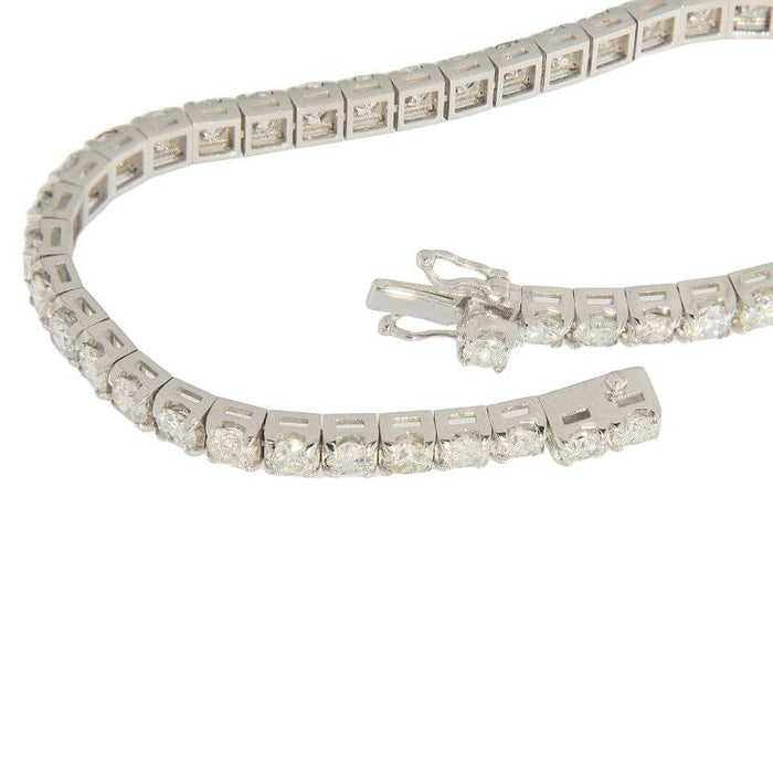 Bracelet Bracelet tennis en or blanc avec diamants taille brillant 8,27 ct 58 Facettes G3672