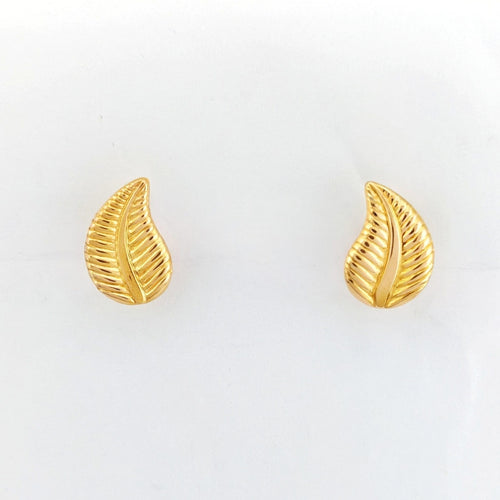 Boucles d'oreilles Boucles d'oreilles feuille en Or jaune 18 carats 58 Facettes 32681