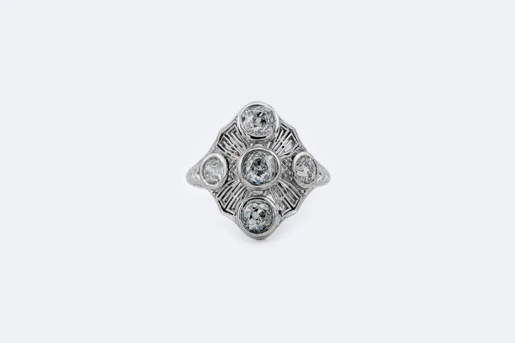 Bague Platino / 13 Anello Vintage in platino con diamanti 58 Facettes anl809